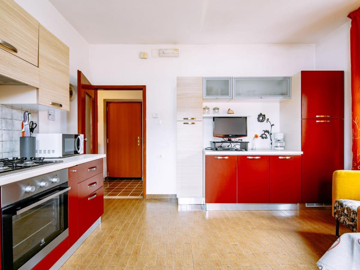 Apartment Deval-1 By Interhome Calceranica al Lago Kültér fotó