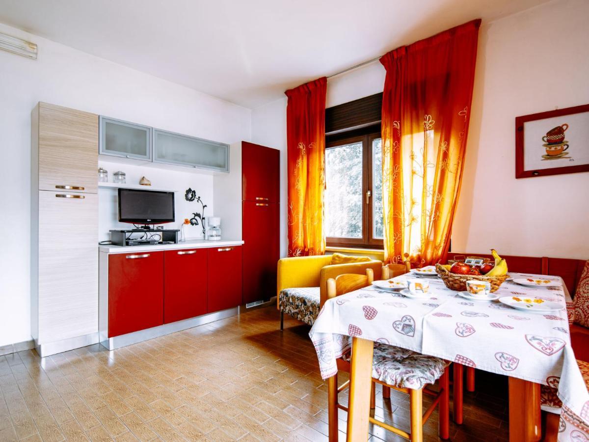 Apartment Deval-1 By Interhome Calceranica al Lago Kültér fotó